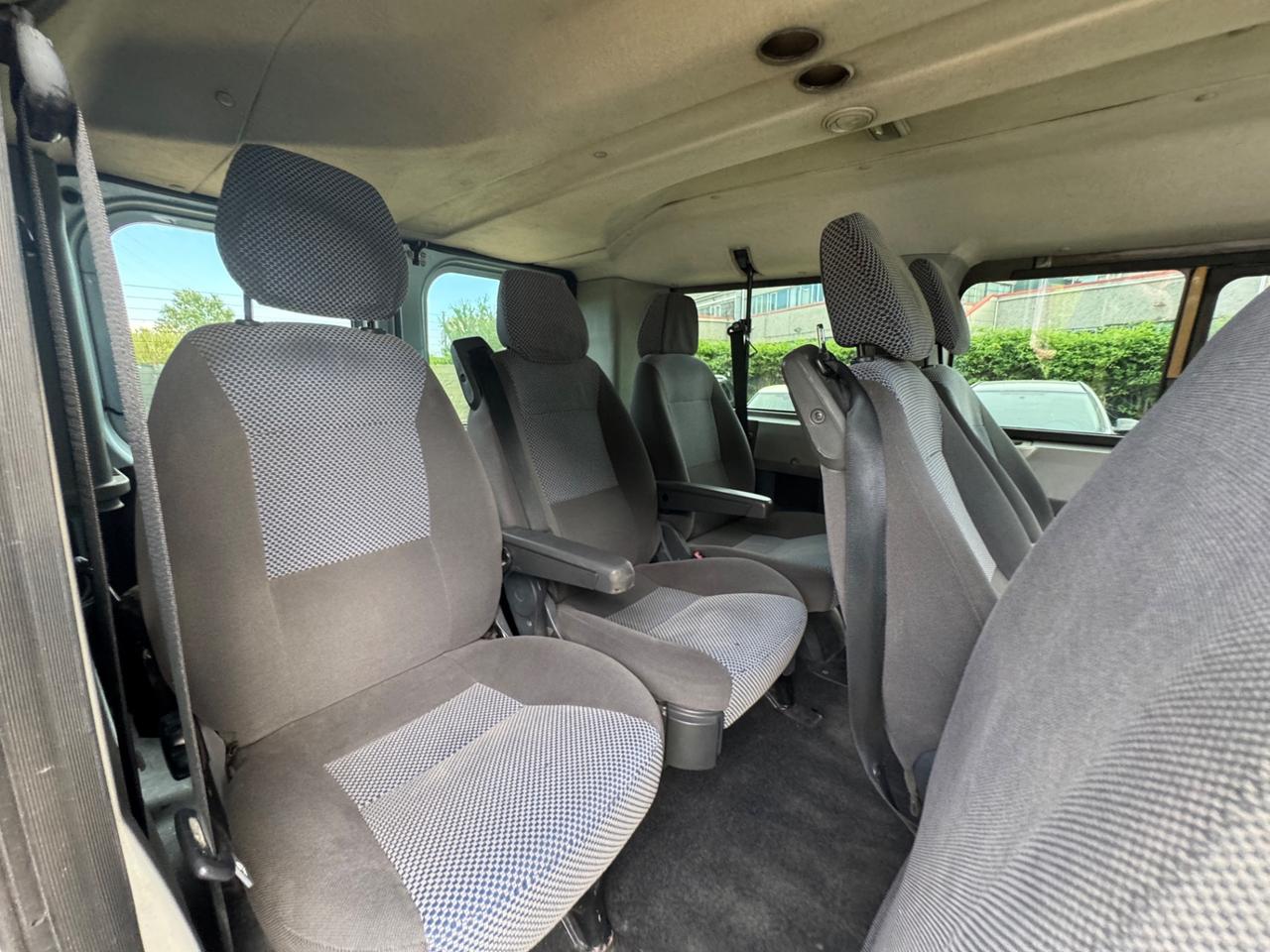 Pulmino Peugeot Boxer 2.2 HDI 120CV 9 posti 2010