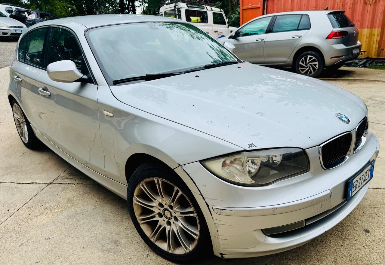 Bmw 118d cat 5 porte Futura ( motore da fare picchia)