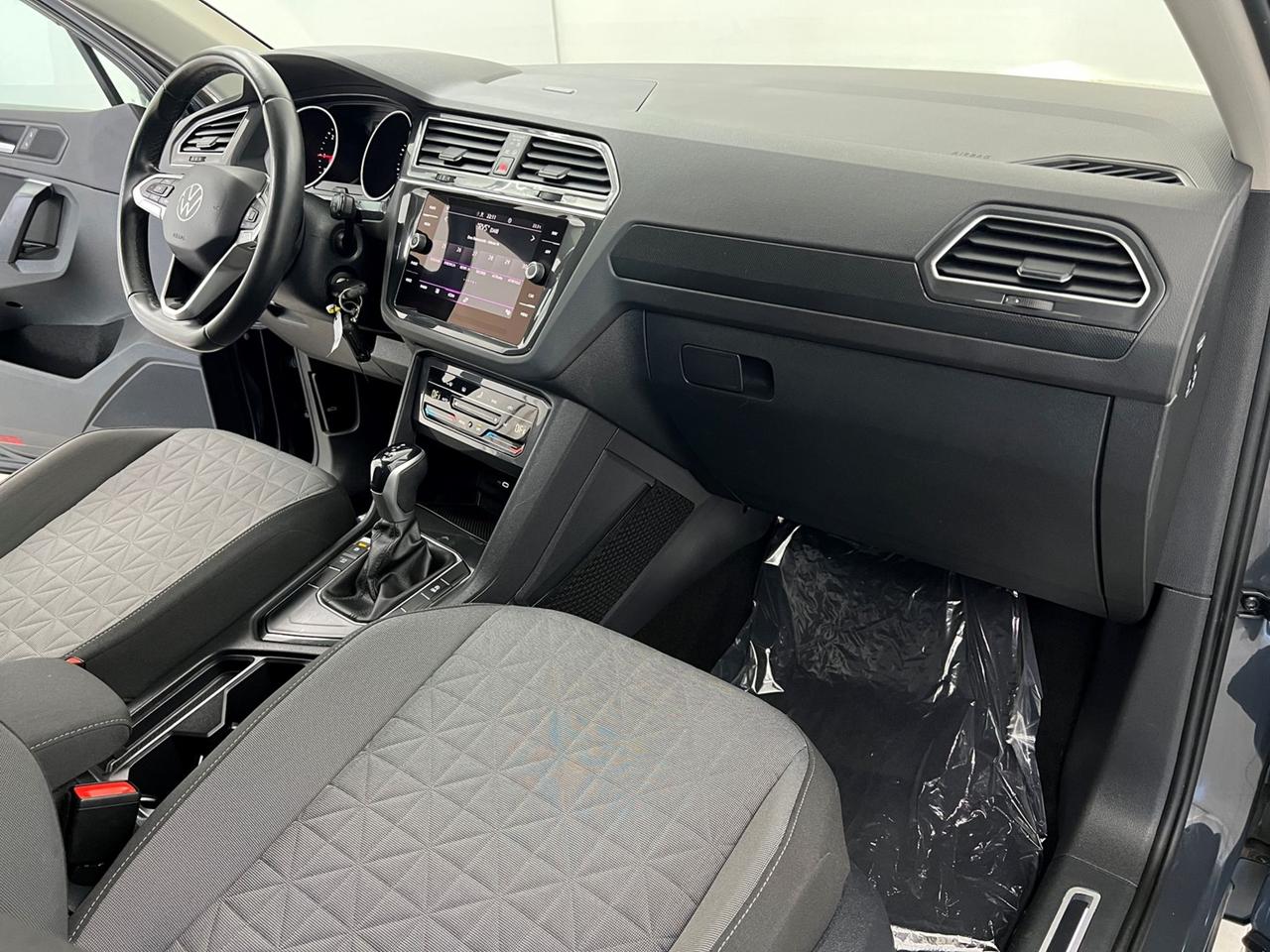VOLKSWAGEN Tiguan II 2021 Tiguan 2.0 tdi Life 150cv dsg