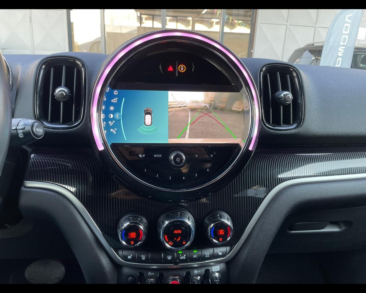 MINI Mini Countrym.(F60) - Mini 2.0 Cooper D Classic Countryman