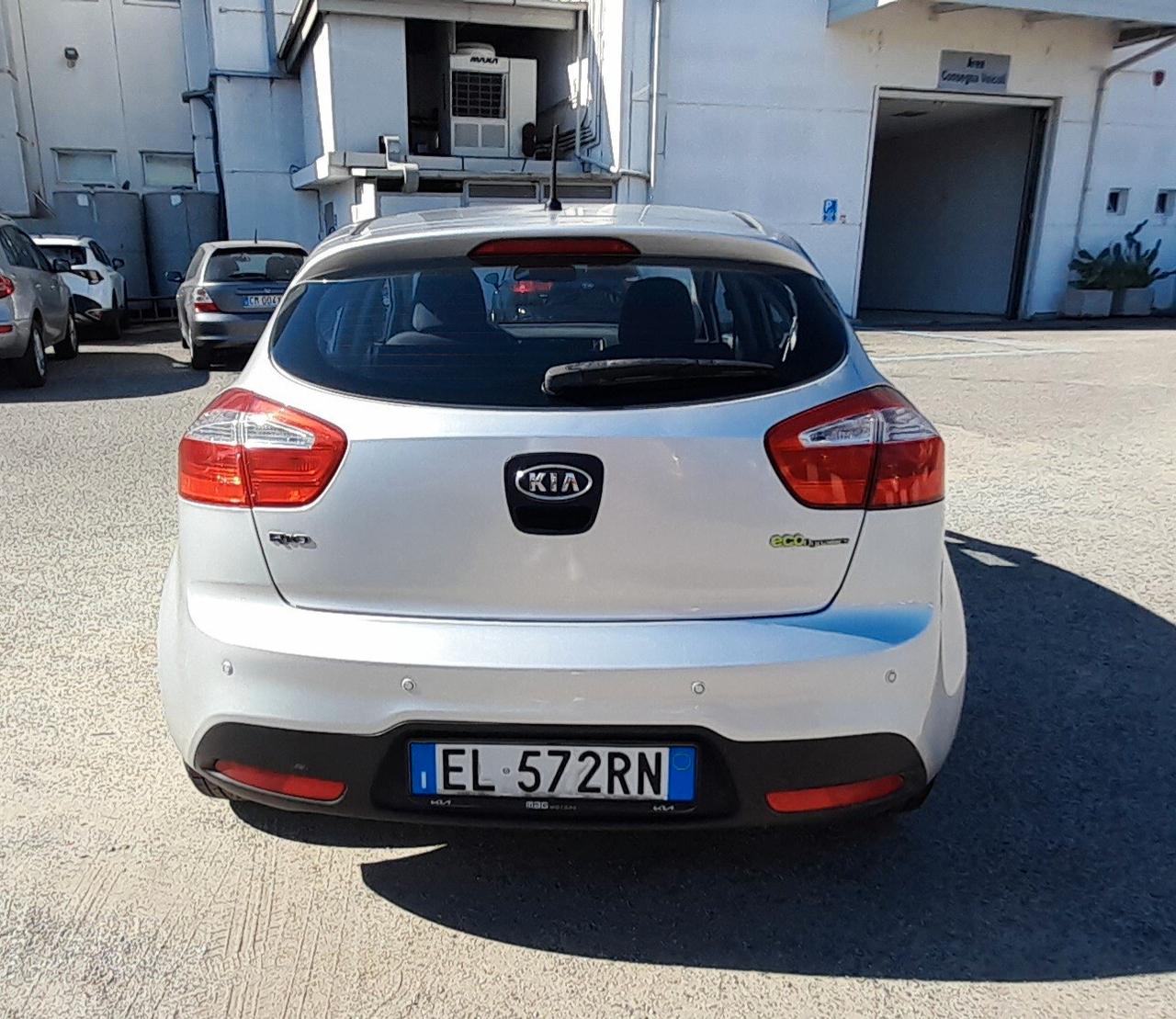 Kia Rio 1.1 CRDi WGT 5p. LX