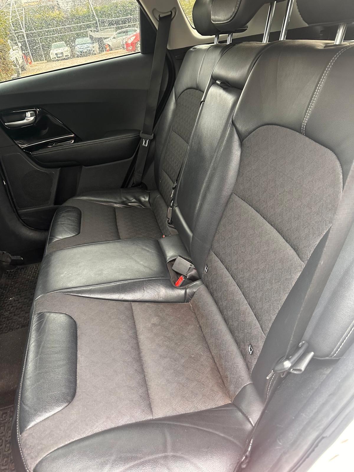 Kia Niro 1.6 GDi DCT HEV Style