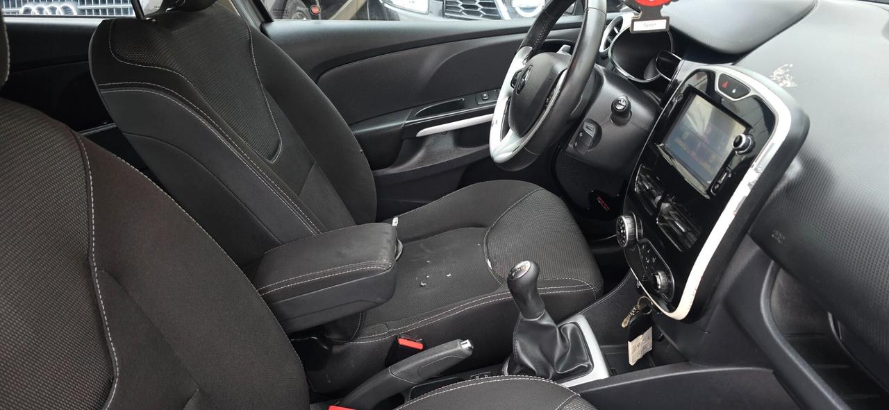 Renault Clio dCi 8V 90CV EDC Start&Stop 5 porte Energy Intens