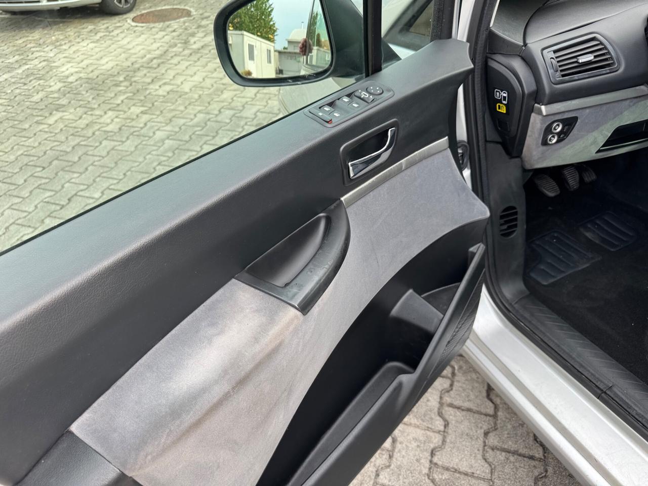 Peugeot 807 2.0 HDi 163CV SV 7 posti