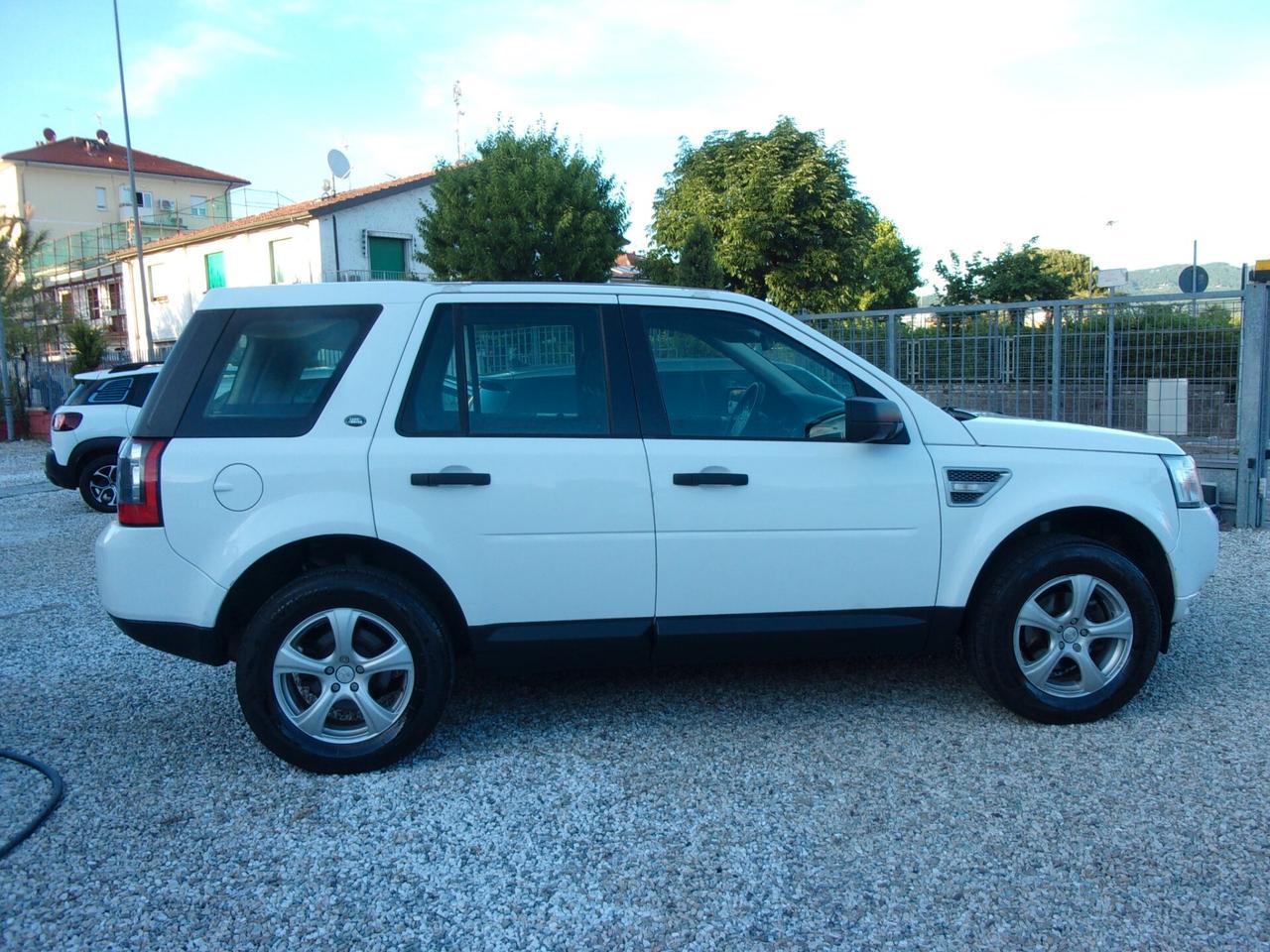 Land Rover Freelander 2.2 TD4 S.W. SE