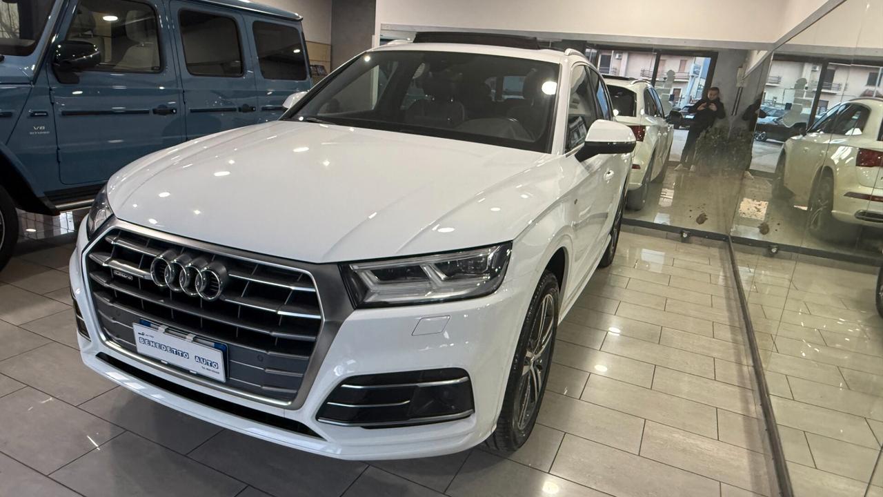 Audi Q5 40 TDI quattro S line plus tetto uff italia