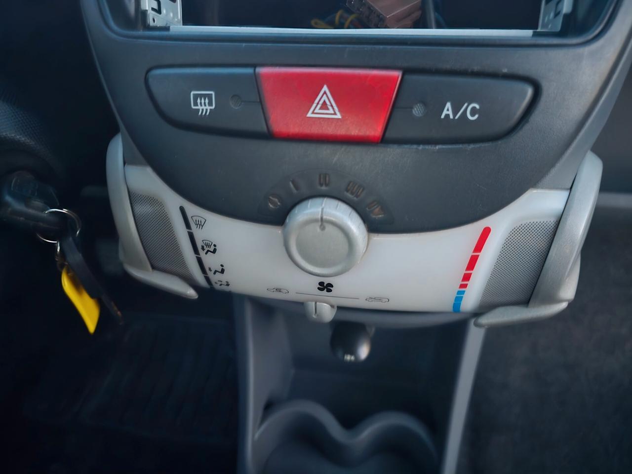 Toyota Aygo 1.0 12V VVT-i 3 porte