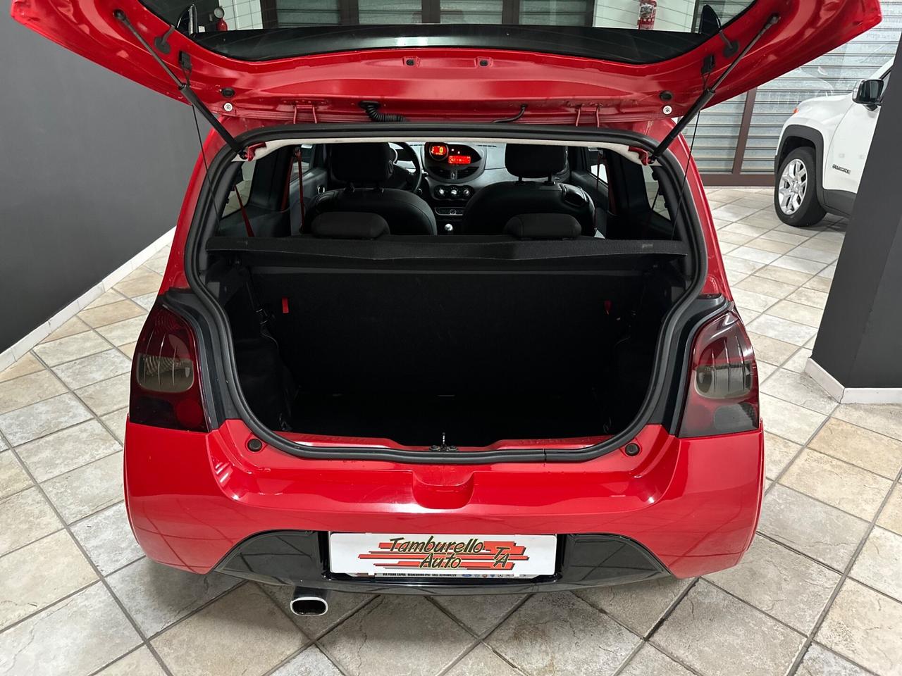 RENAULT Twingo 1.6 16V (133) R.S. 2010