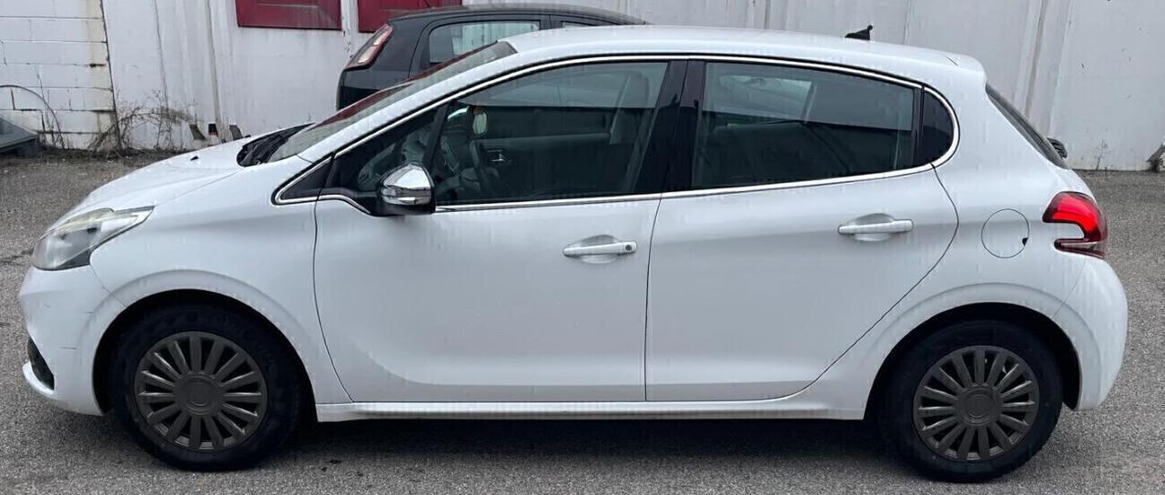 Peugeot 208 PureTech 82 5 porte Active