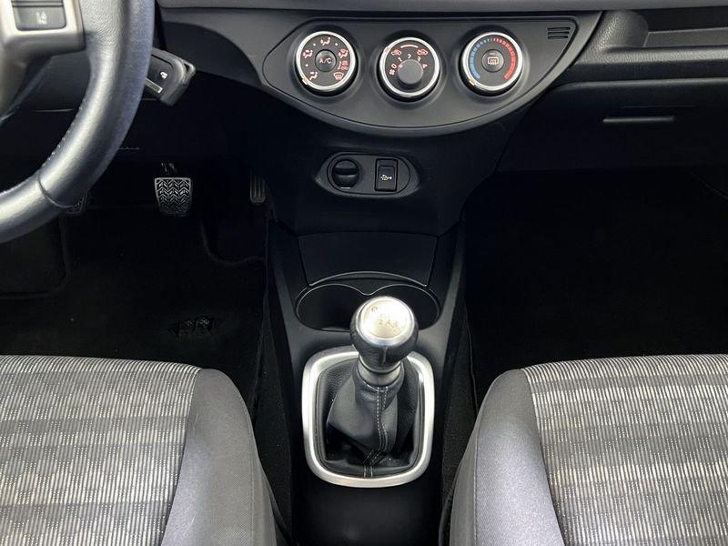 Toyota Yaris Yaris 5p 1.4 d-4d Active my16