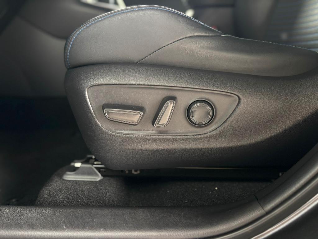 Toyota RAV4 2.5 vvt-ie h Black Edition AWD 222cv e-cvt