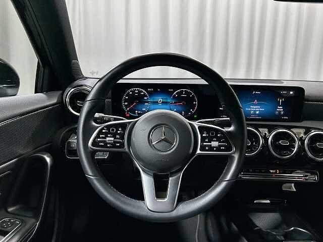 Mercedes-Benz A 180 A 180 d Automatic Sport