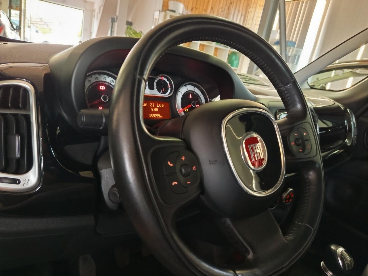 Fiat 500L 1.4 95 CV Lounge, 122 Mila chilometri ok neopatentati