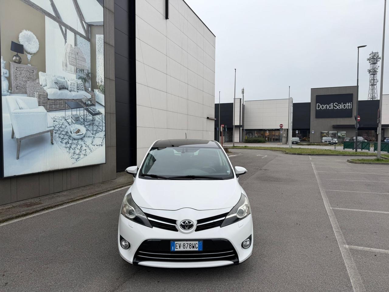 Toyota Verso 1.6 D-4D Style 7 posti