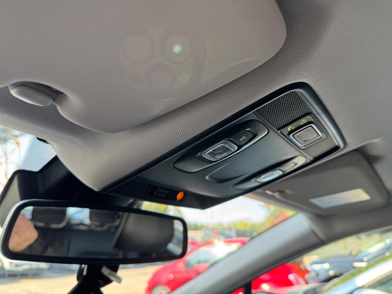 Renault Captur TCe 100 CV Intens