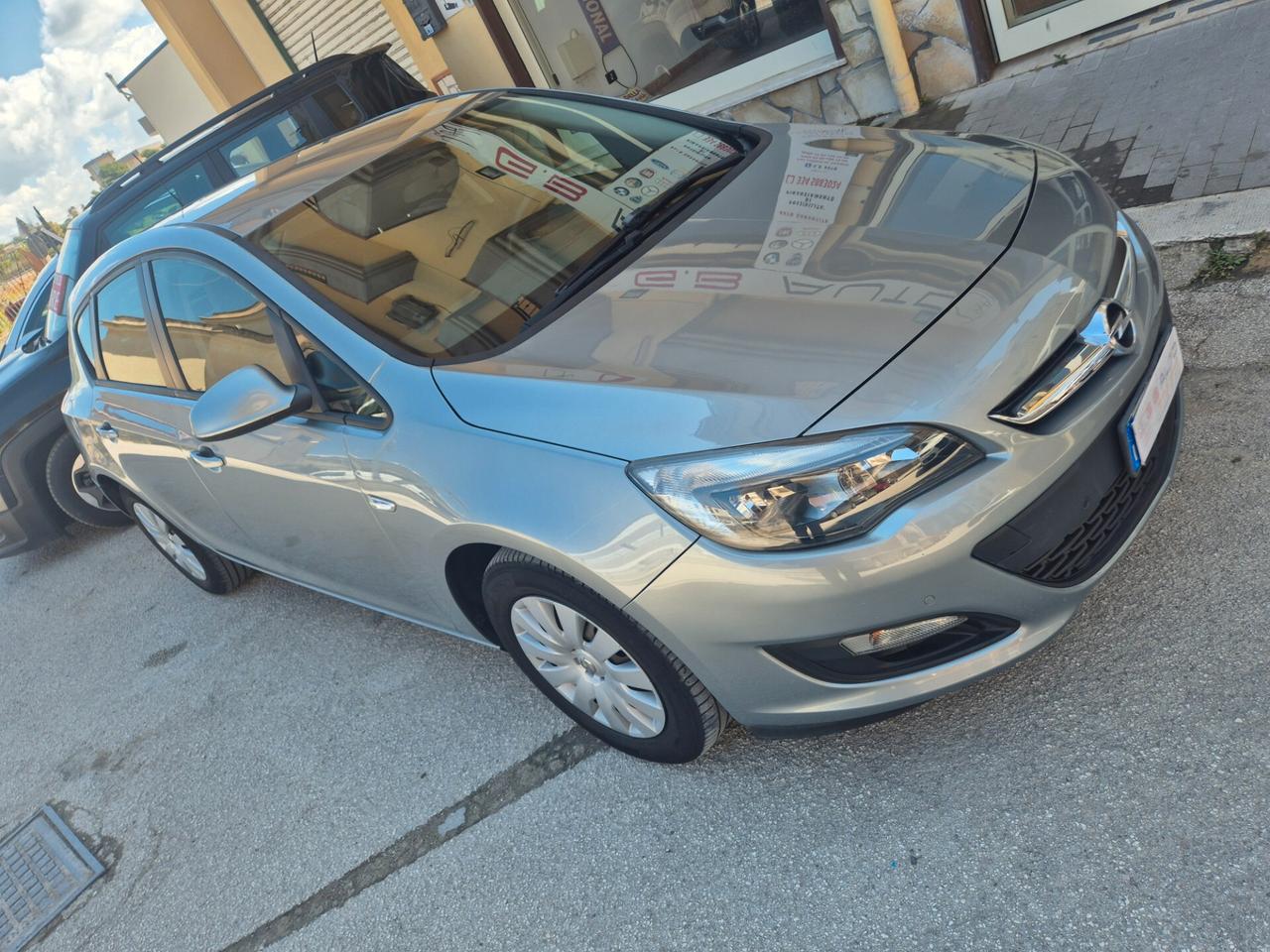 OPEL ASTRA 1.6 CDTI 110 CV BERLINA ANNO 2015 KM CERTIF