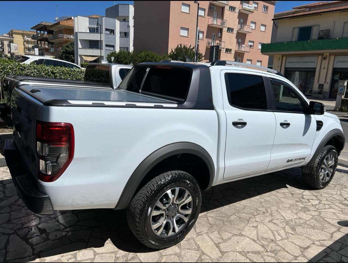 Ford Ranger 2.0 TDCi 213CV DC Wildtrak 5 posti