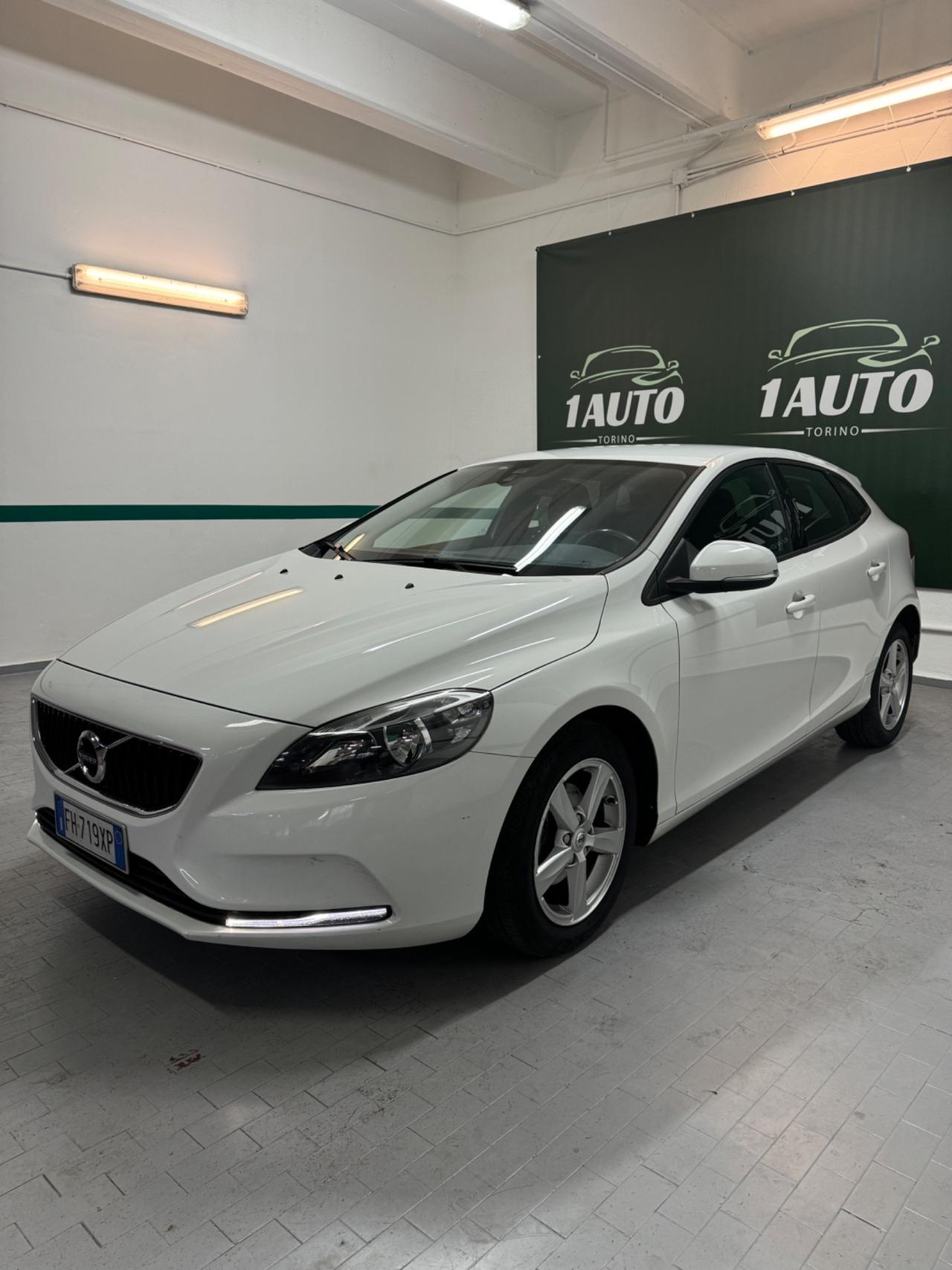 Volvo V40 D3 Momentum