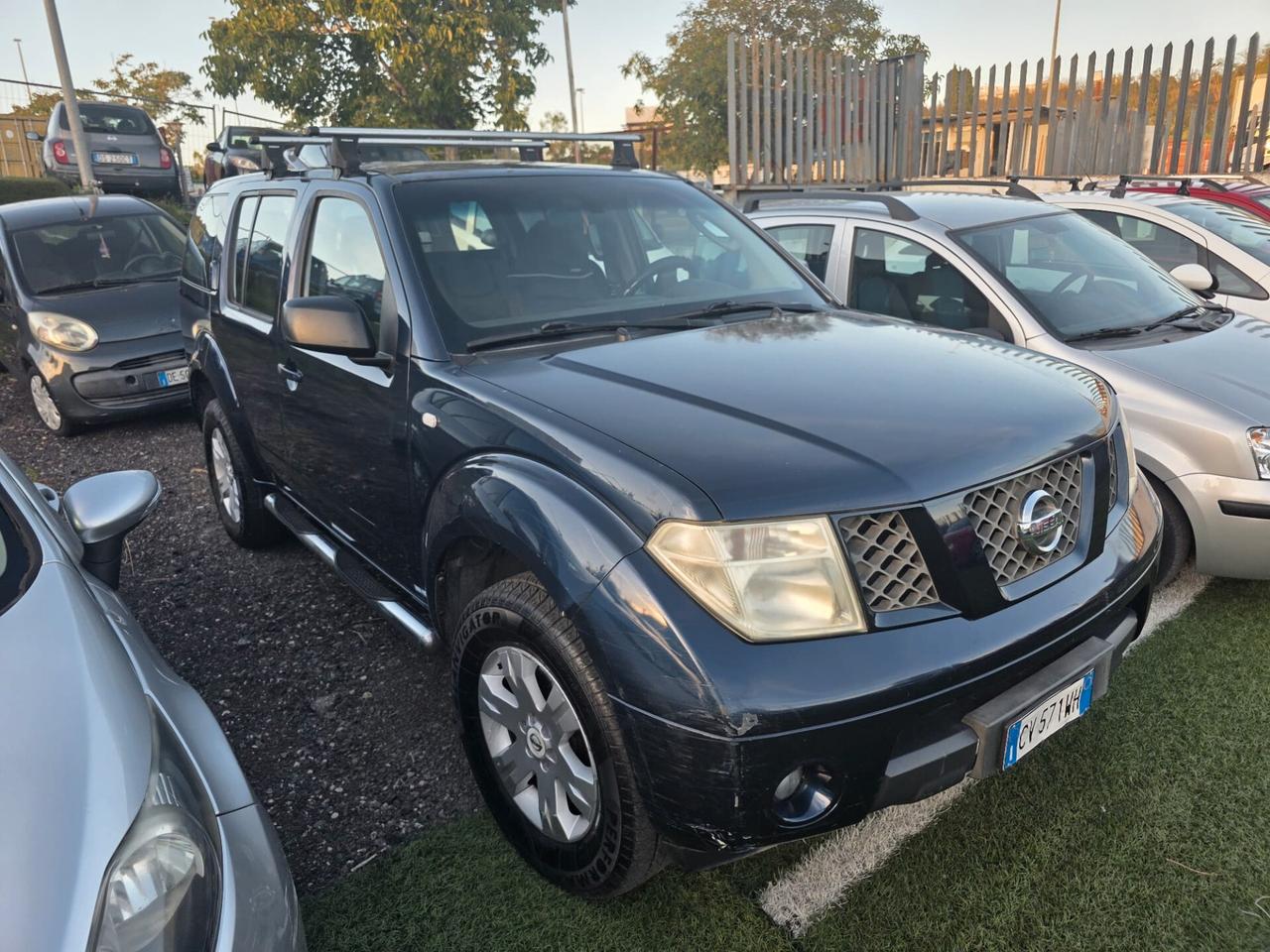 Nissan Pathfinder 2.5 dCi 4x4 gancio traino
