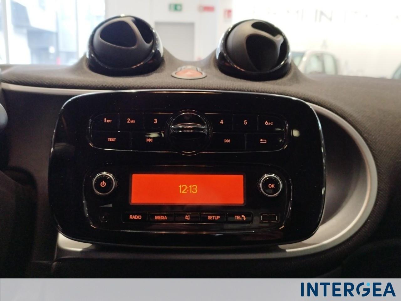 SMART Fortwo eq Lightrunner