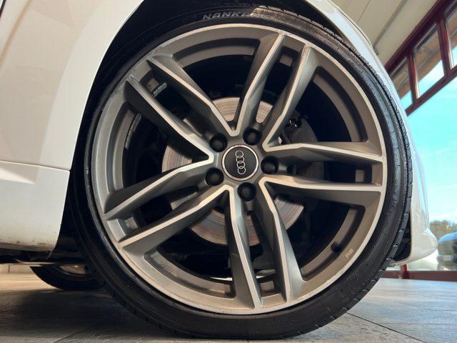AUDI TT Coupé 2.0 TFSI quattro S tronic S line Sline