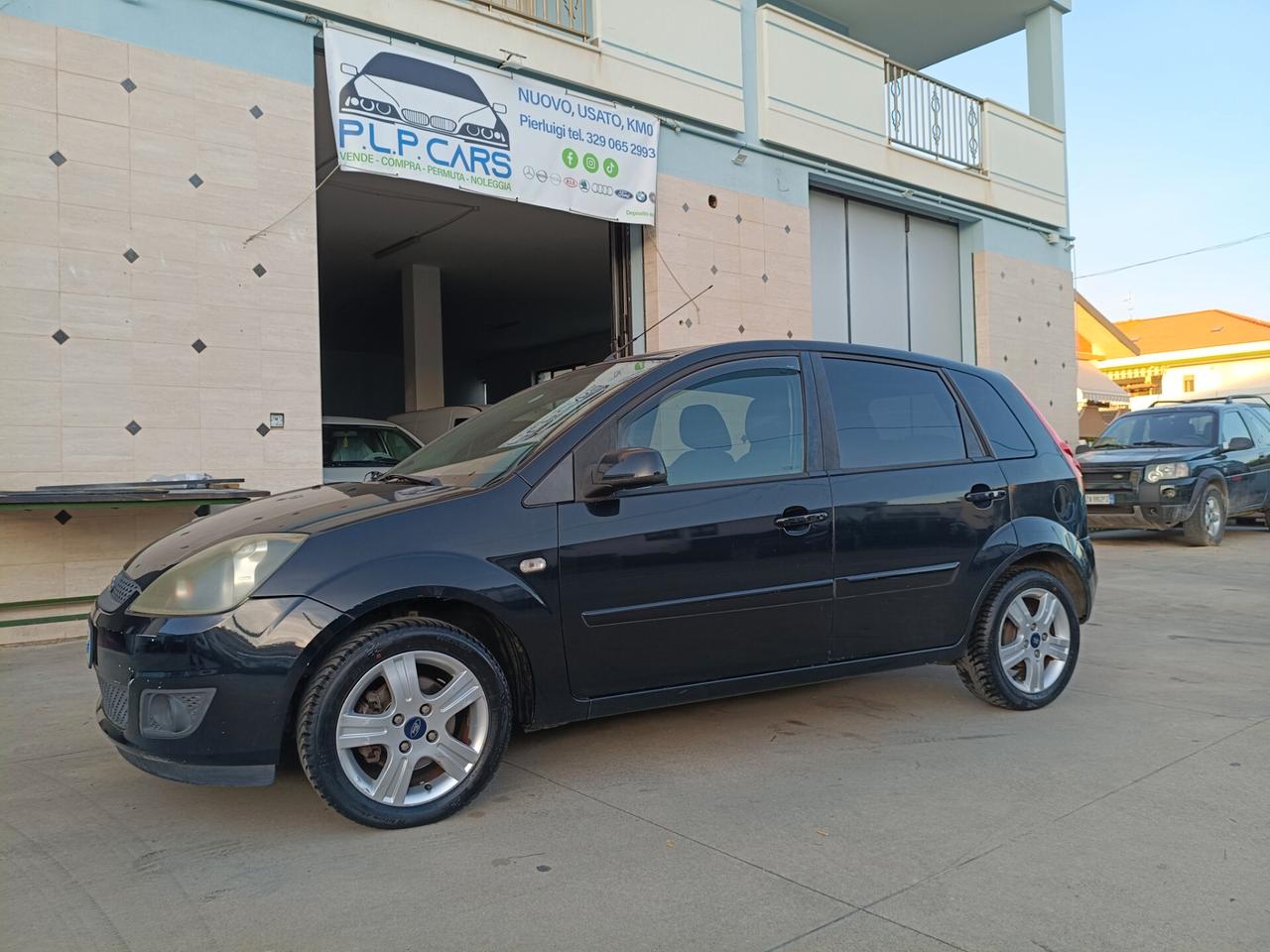 Ford Fiesta 1.2 16V 5p. Ghia