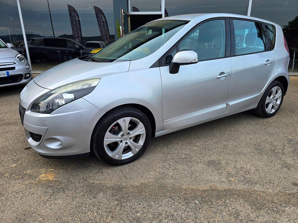 Renault Scenic Scénic X-Mod 1.5 dCi 110CV Dynamique
