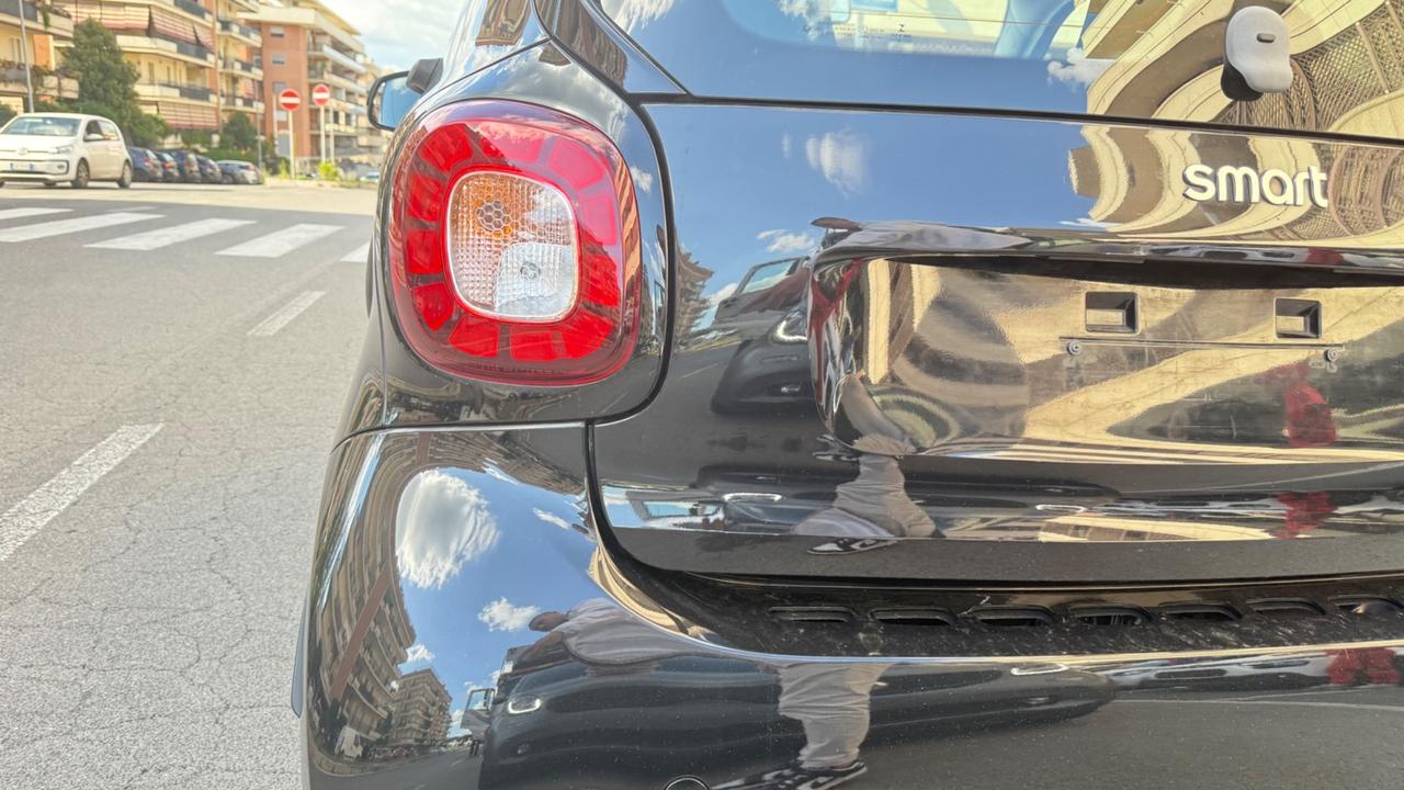 Smart ForTwo 90 0.9 Turbo Prime PERFECT LED NAVI KAMERA PANORAMA PACK SPORT PDC CERCHI 16