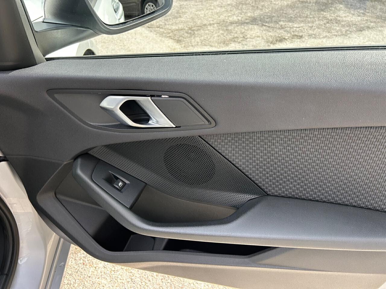 BMW 116d 5 porte Business Advantage 2020