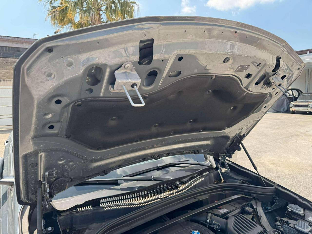 Bmw X2 xDrive25e Business-X-2023