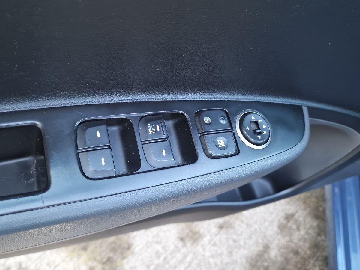 HYUNDAI I10 1.0 COMFORT