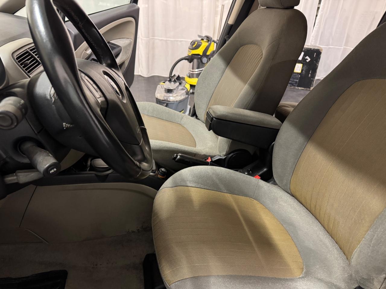 Fiat Grande Punto 1.4 Starjet 16V 5 porte Dynamic