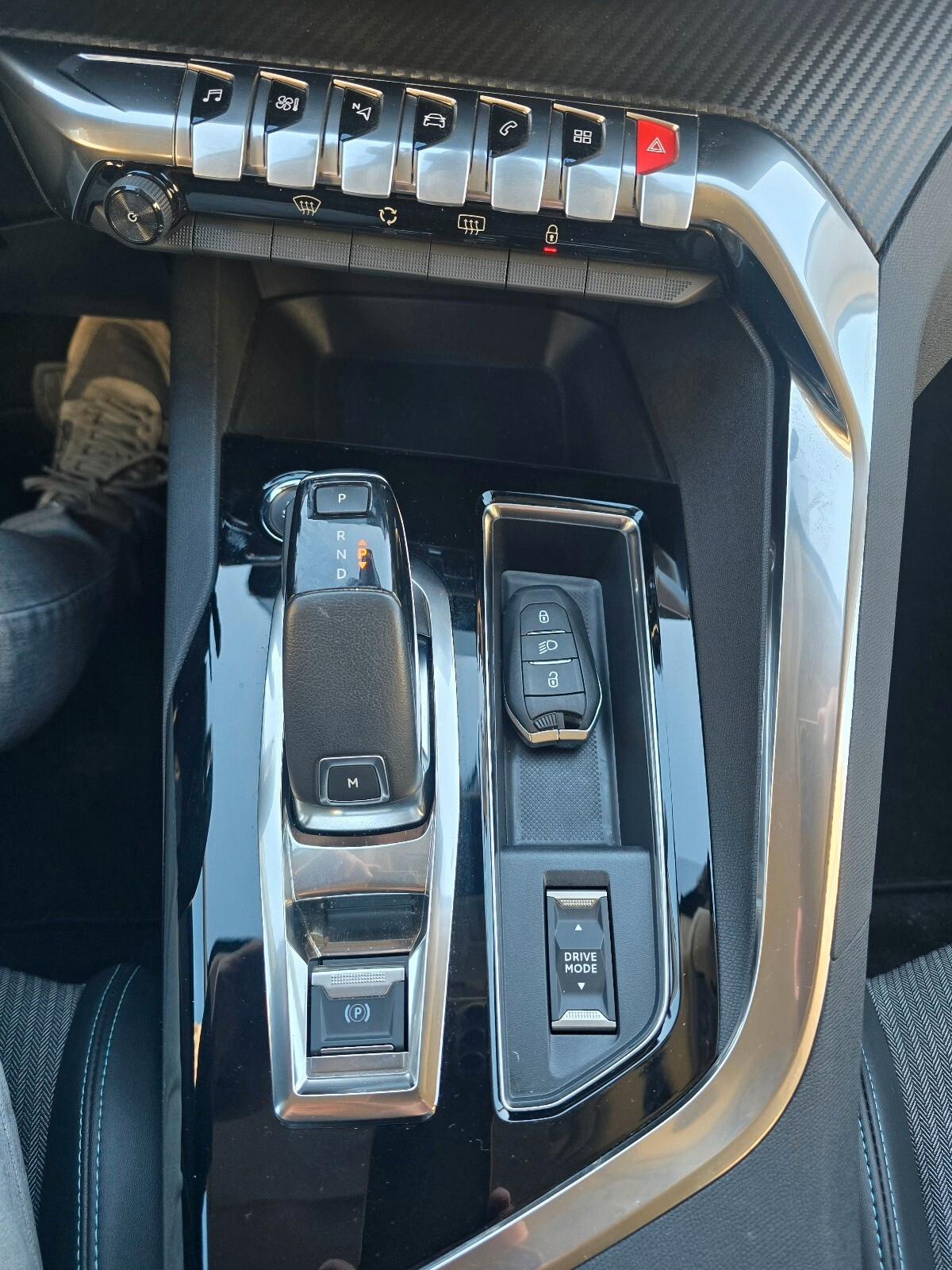 Peugeot 5008 BlueHDi 130 S&S EAT8 Allure Pack