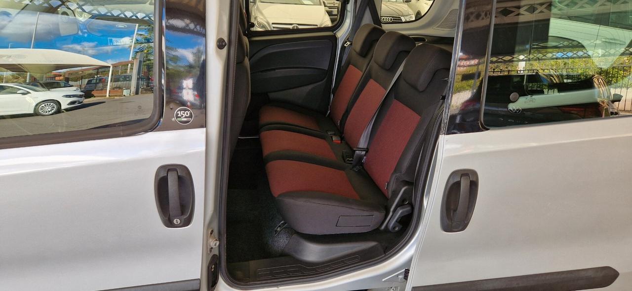Fiat Doblò 5 Posti 1.6 Mjt 105cv 150° Anniversario