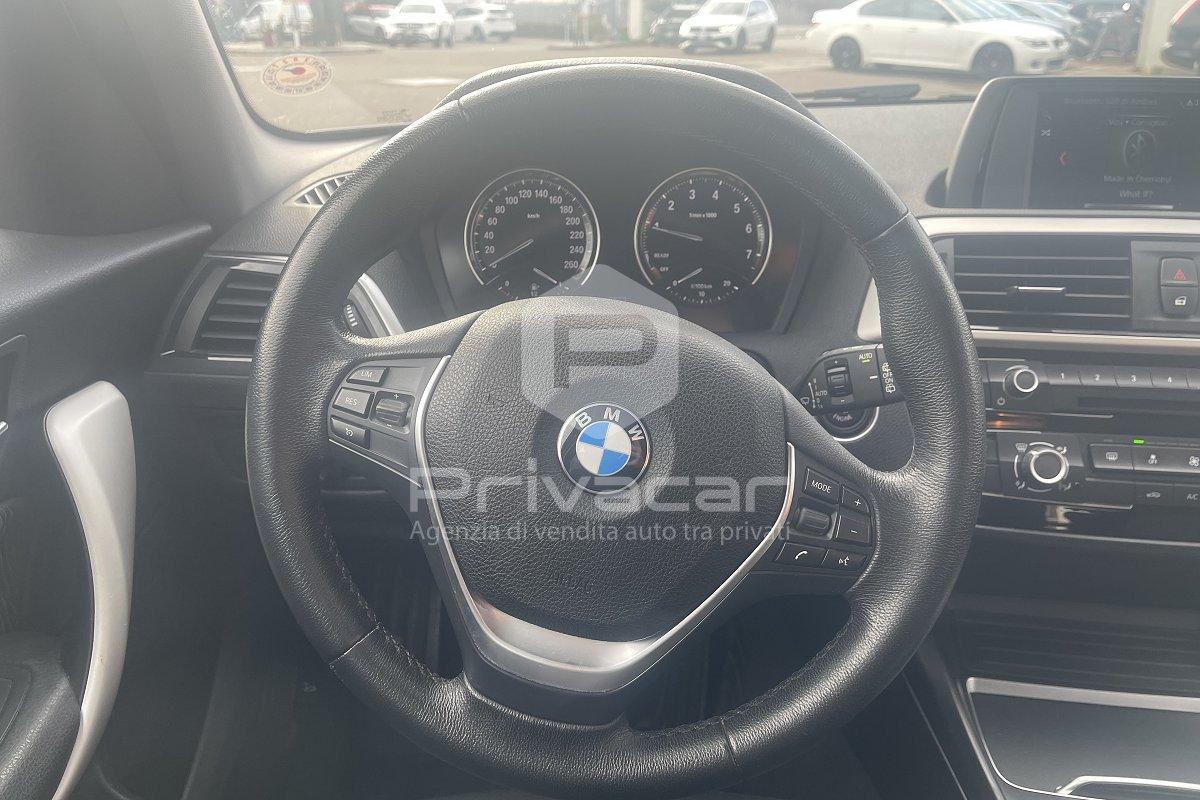 BMW 118i 5p. Advantage