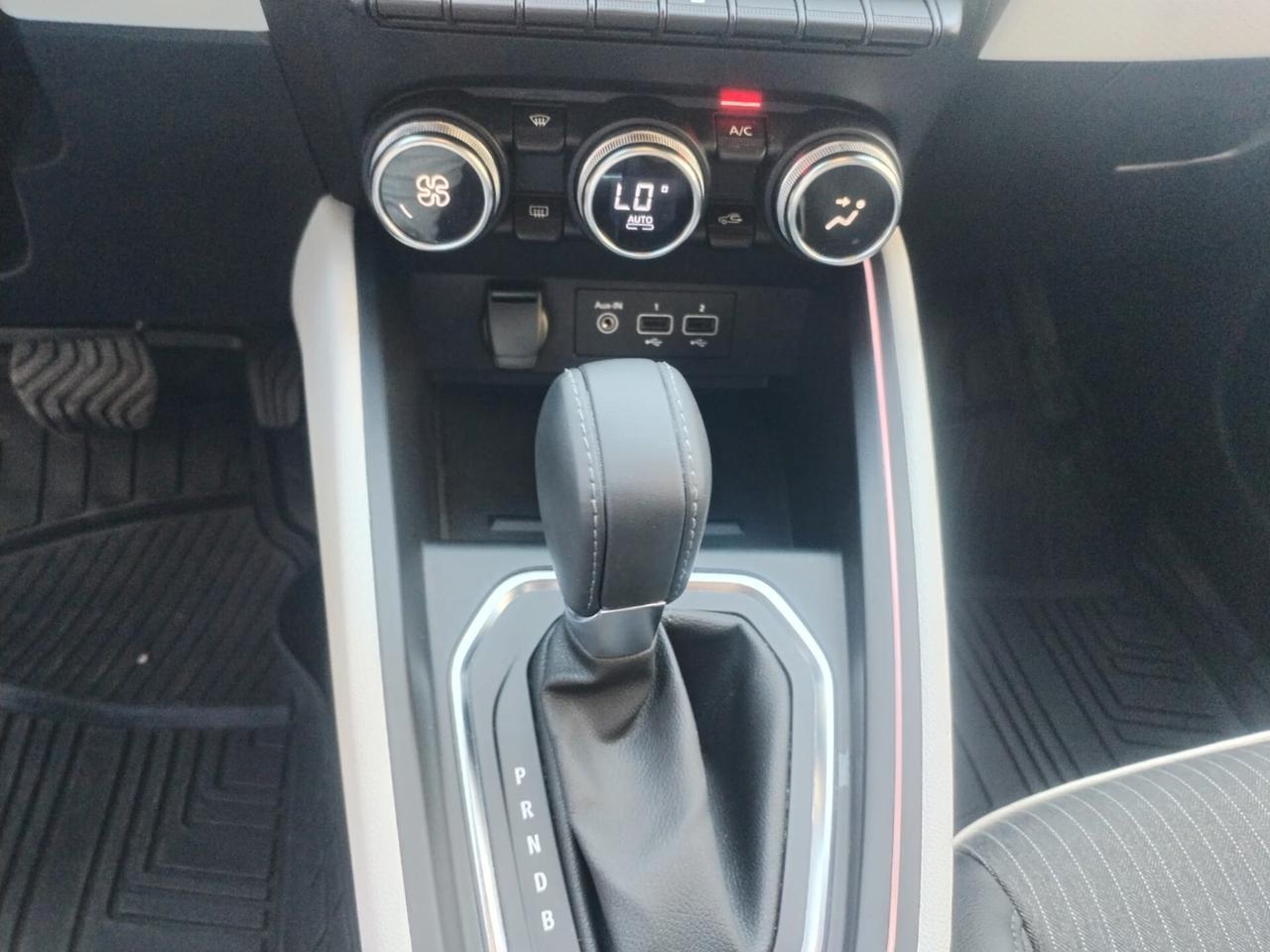 Renault Clio Full Hybrid E-Tech 145 CV 5 porte Techno