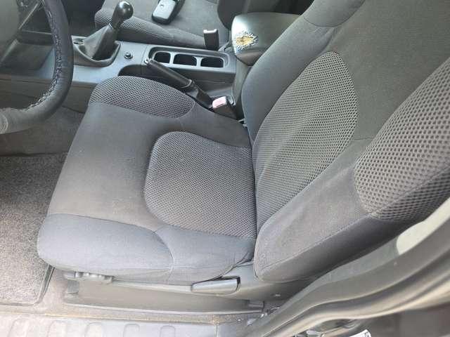 Nissan Navara d.cab 2.5 dci XE 174cv