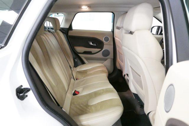 LAND ROVER Range Rover Evoque 2.2 TD4 5p. Pure