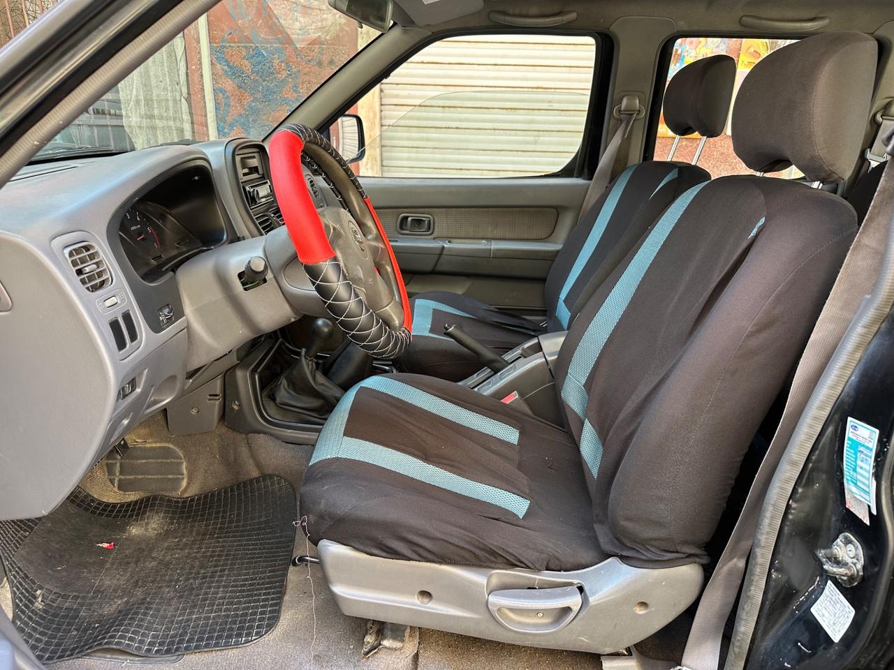 Nissan Navara 2.5 dCi 4 porte Double Cab XE