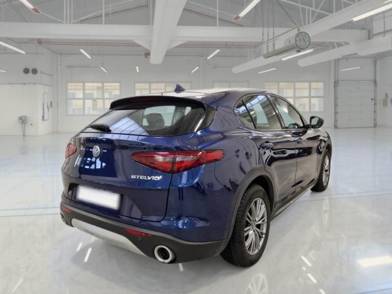 Alfa Romeo Stelvio 2.2 Turbo Business Q4 AT8