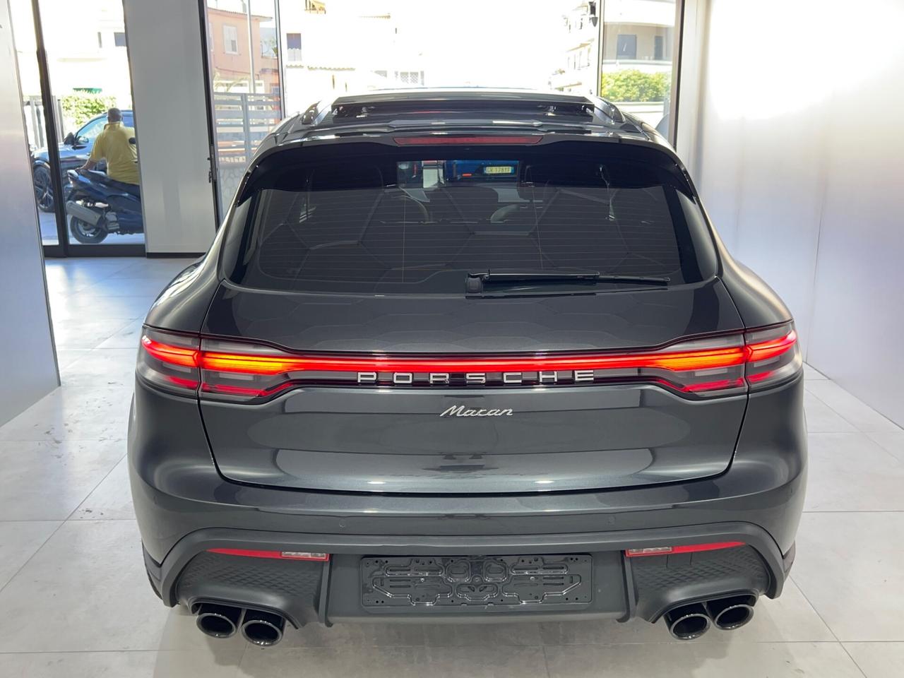 Porsche Macan 2.0 265CV