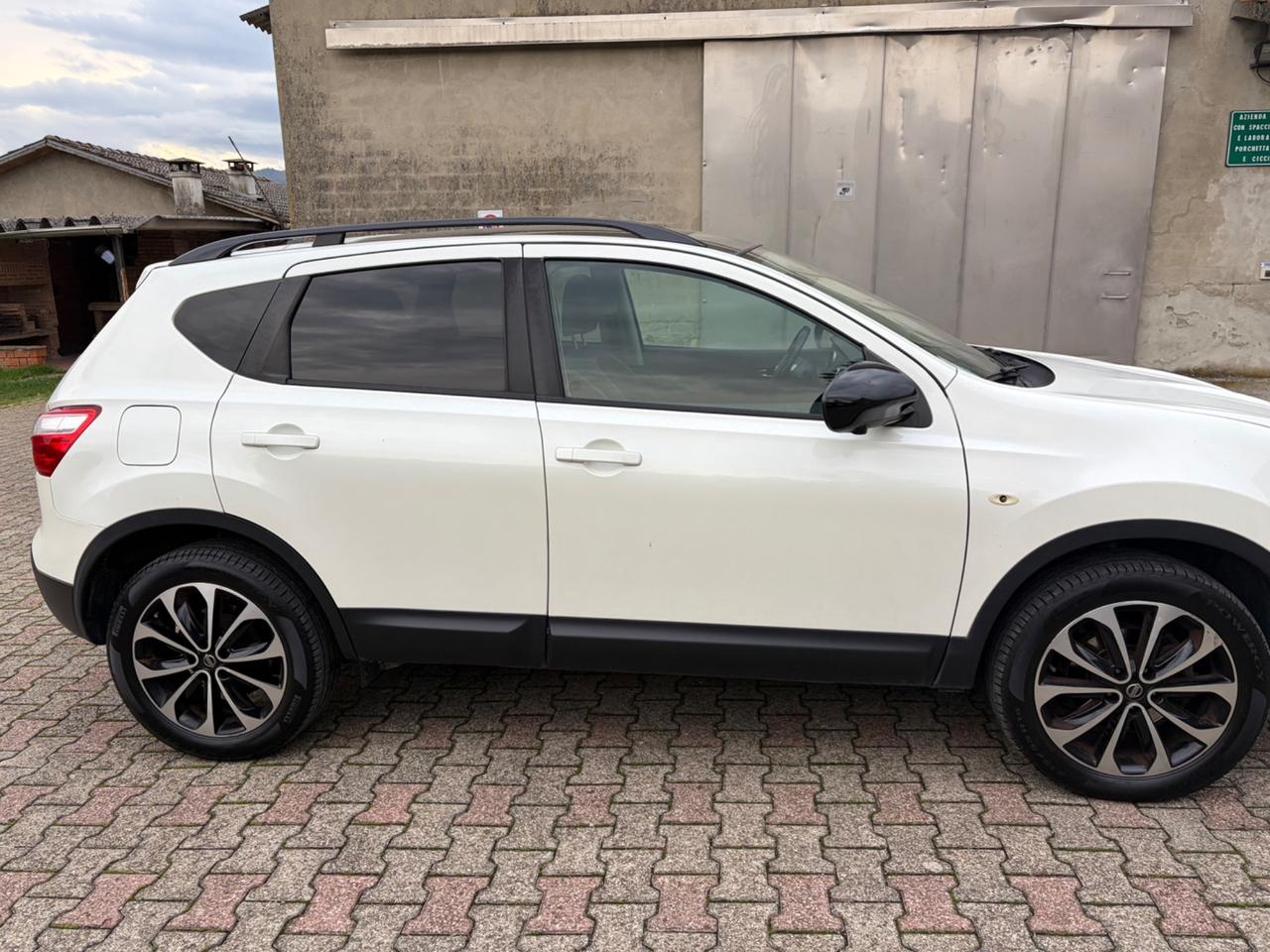 Nissan Qashqai 1.6 GPL Eco n-tec