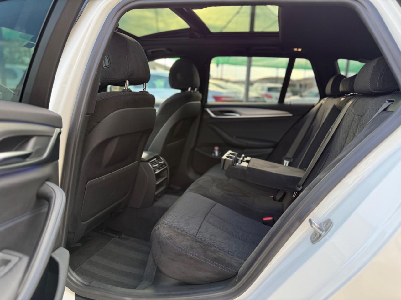 Bmw 520 520d xDrive Touring Msport Full Tetto