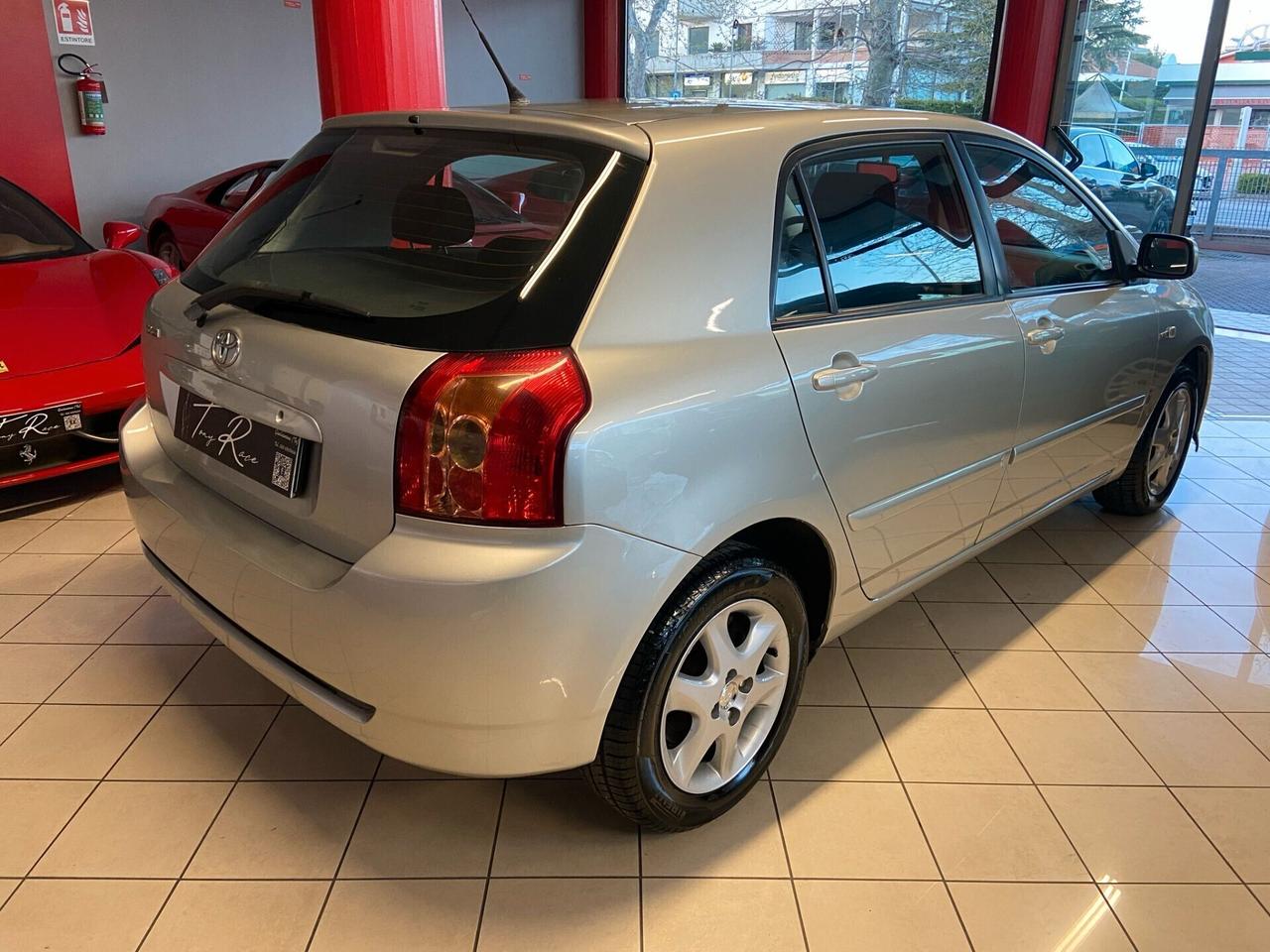 Toyota Corolla 1.4 D-4D M-MT 5 porte Sol ESP