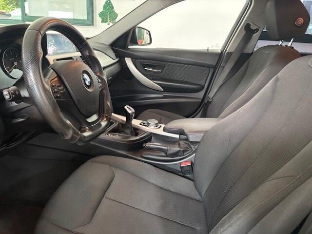 Bmw 320 320d xDrive Touring Luxury 4x4 integrale 190 cv euro 6 B
