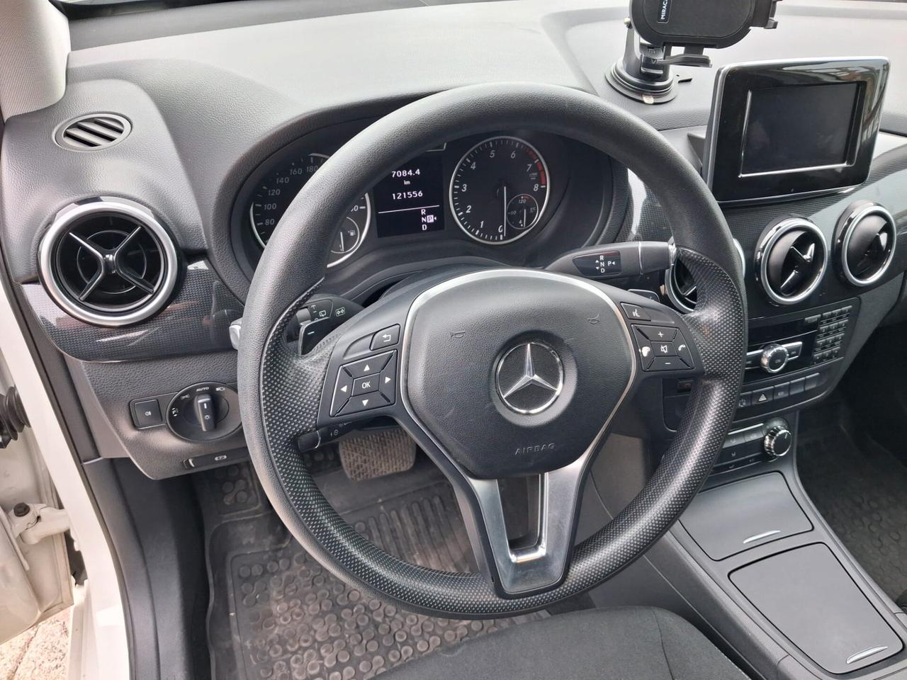 Mercedes-benz B 180 BlueEFFICIENCY Premium