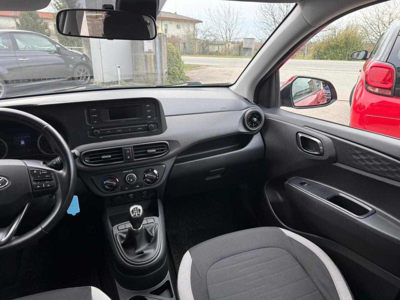 Hyundai i10 1.0 Benzina Neopatentati