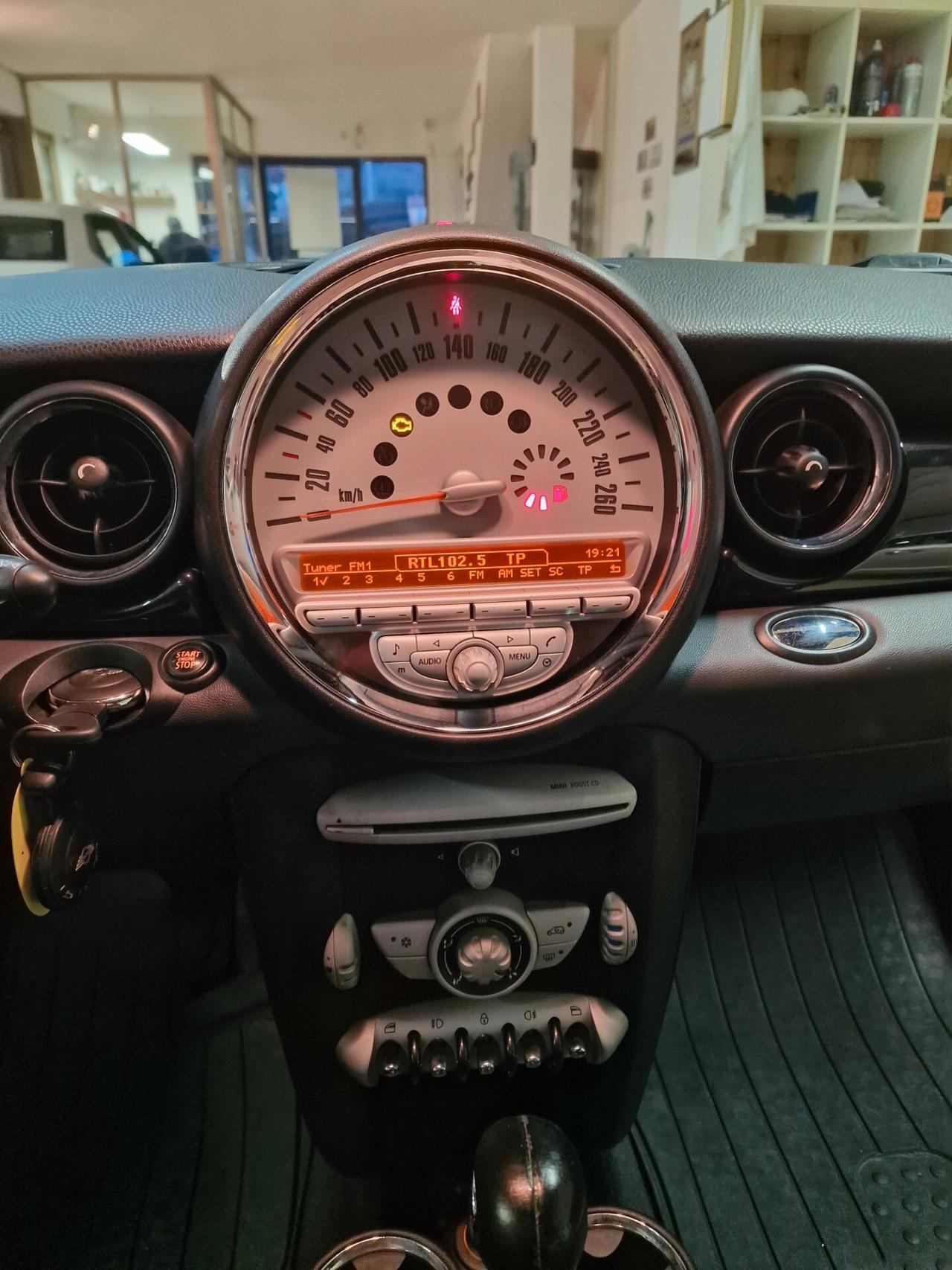 Mini Cooper D Clubman 1.6 16V, 161 mila chilometri ok neopatentati