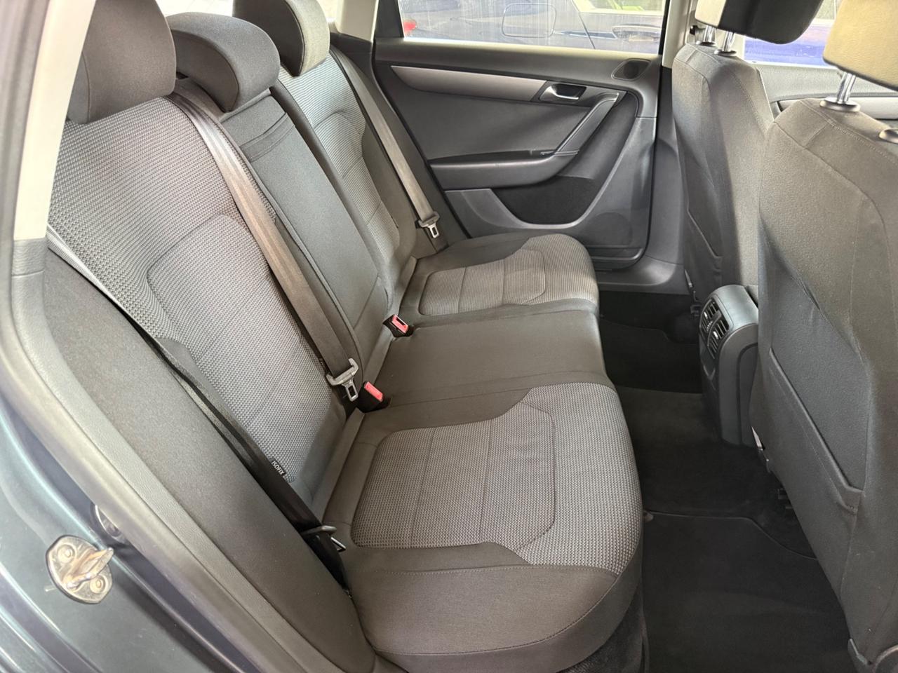 Volkswagen Passat Var. 2.0 TDI Highline BlueM.Tech.