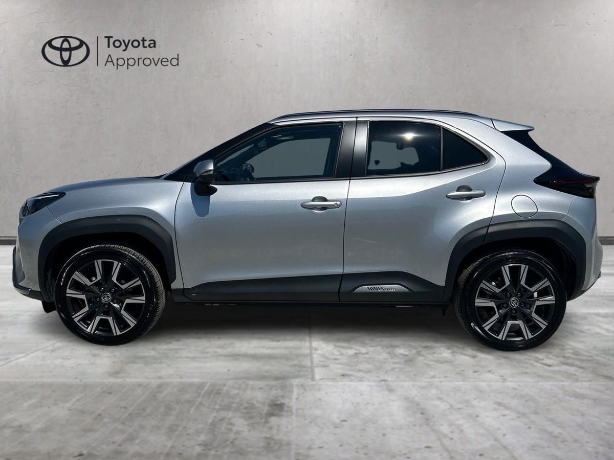 TOYOTA Yaris Cross 2021 - Yaris Cross 1.5h Lounge fwd 130cv e-cvt